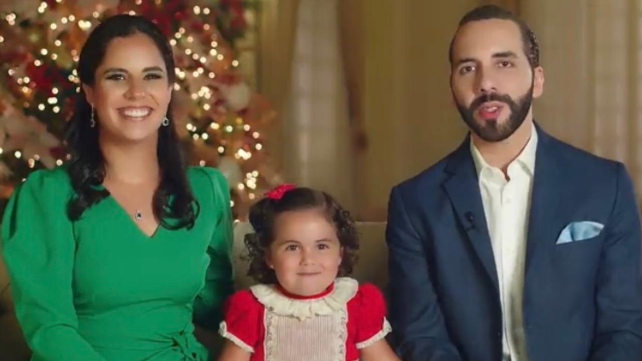 El mandatario salvadoreño envió un saludo de Navidad a los habitantes de ese país que se ha visto afectado por la acción de grupos criminales que generó graves hechos de violencia.