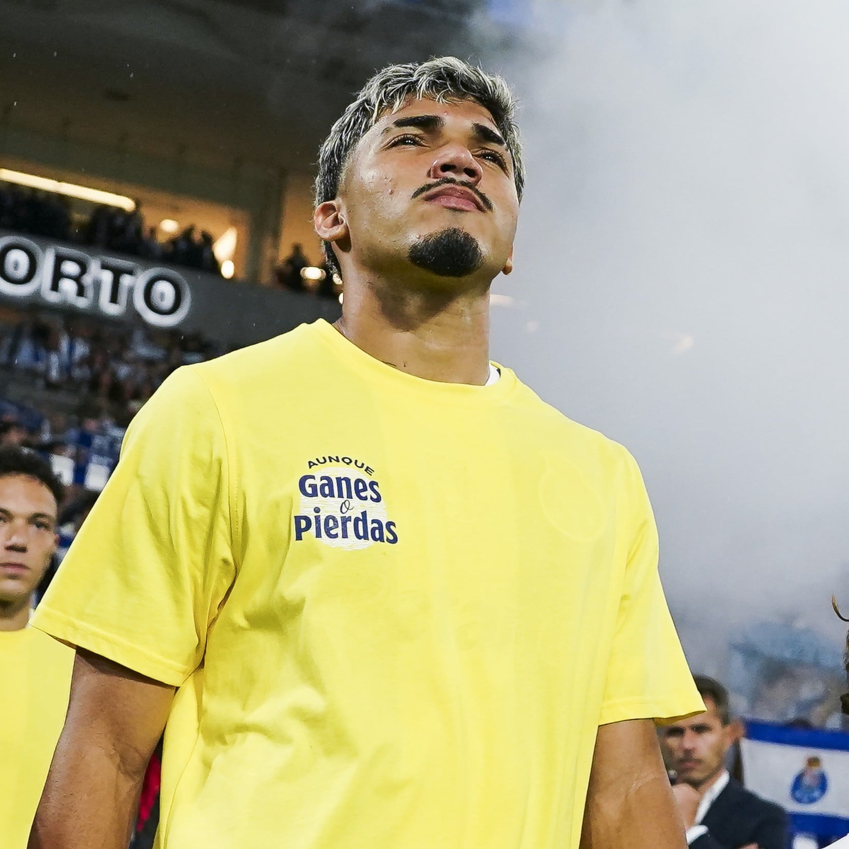 Camiseta de Porto en homenaje a Colombia