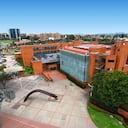 Compensar registró un crecimiento del 12 % en aportes, manteniendo su liderazgo en el sector.