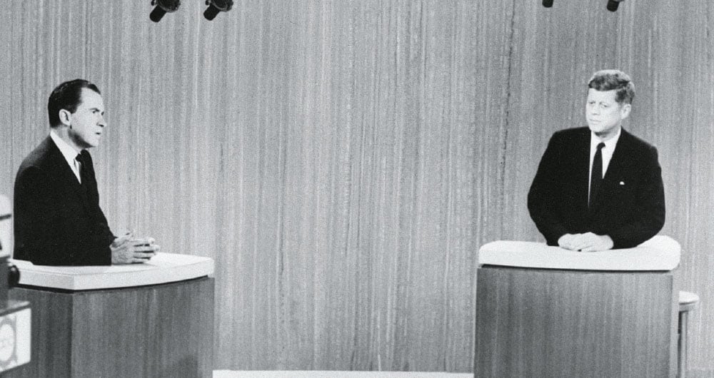 Hasta ahora, ningún certamen de esta naturaleza había logrado superar en trascendencia al que sostuvieron, el 26 de septiembre de 1960, el demócrata, John F. Kennedy, y el republicano, Richard Nixon. En esa oportunidad, resultó decisivo a favor del primero.