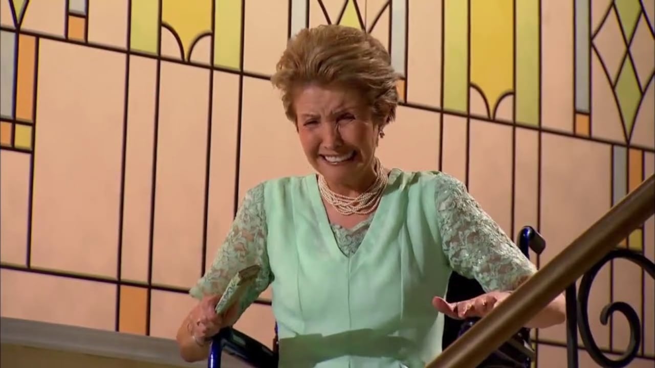 Margalida Castro reveló en vida lo que sufrió en un psiquiátrico.