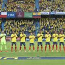 BARRANQUILLA, COLOMBIA - SEPTEMBER 09: Players of Colombia line up during the national anthem prior a match between Colombia and Chile as part of South American Qualifiers for Qatar 2022 at Estadio Metropolitano on September 09, 2021 in Barranquilla, Colombia. (Photo by Gabriel Aponte/Getty Images)