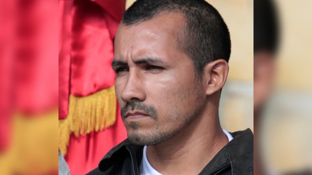 Alias Gafas - Alexander Farfán Suárez