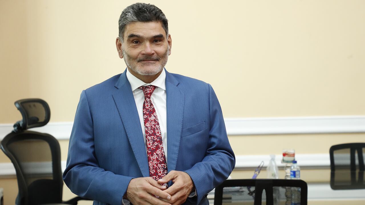 GREGORIO ELJACH PACHECO
Secretario General del Senado