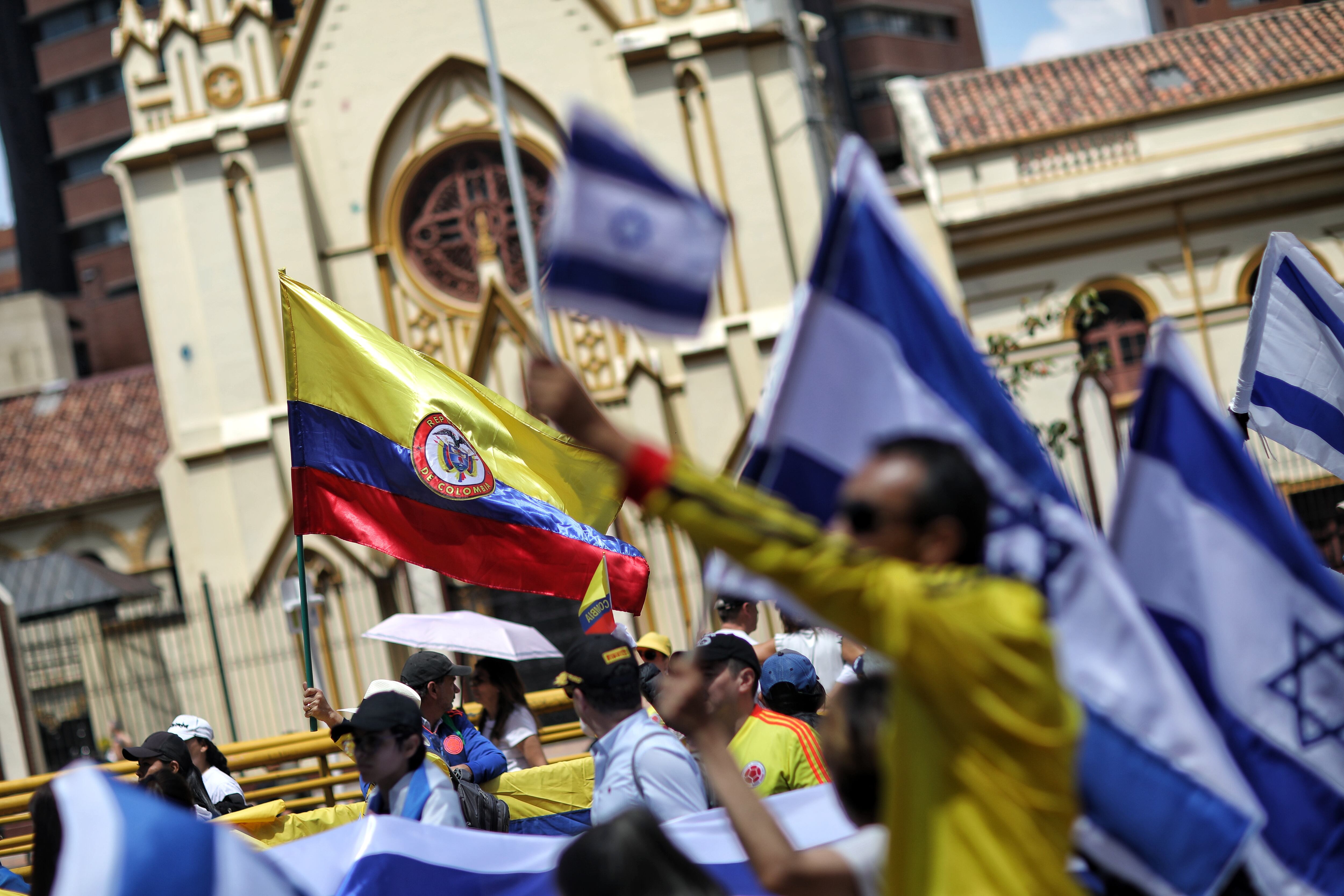 Marcha de la mayoría en contra del Gobierno del Presidente Gustavo Petro