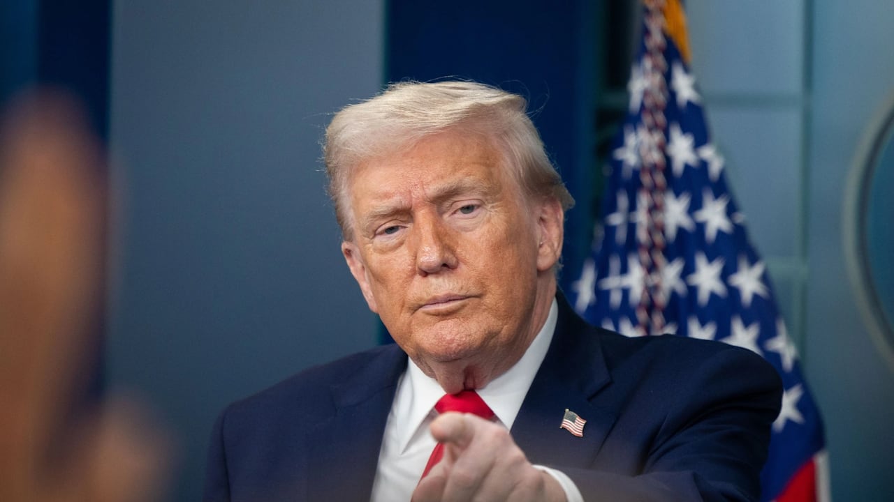 El simbolismo detrás de una publicación presidencial volvió a generar controversia en el escenario internacional.