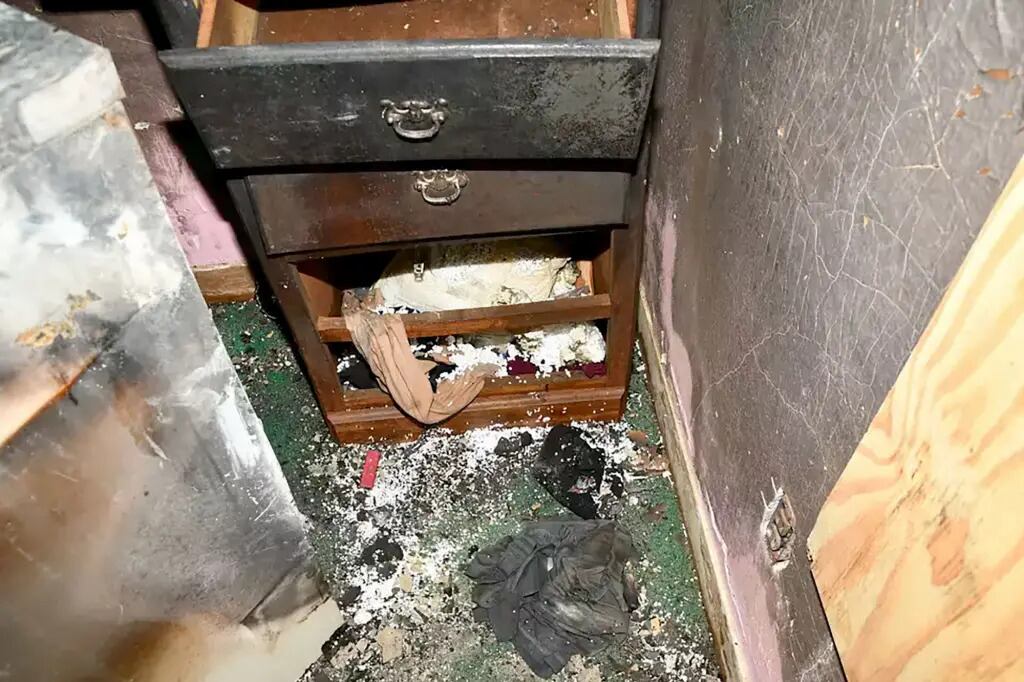 Hogar donde un hombre permaneció secuestrado durante 20 años.