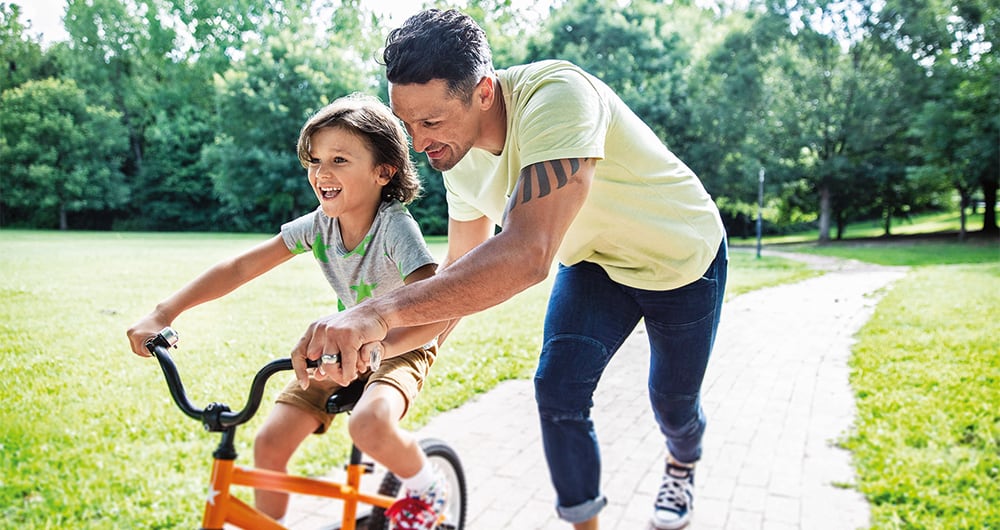 El aprender a andar en bicicleta, es uno de los momentos más memorables en la vida de un ser humano.