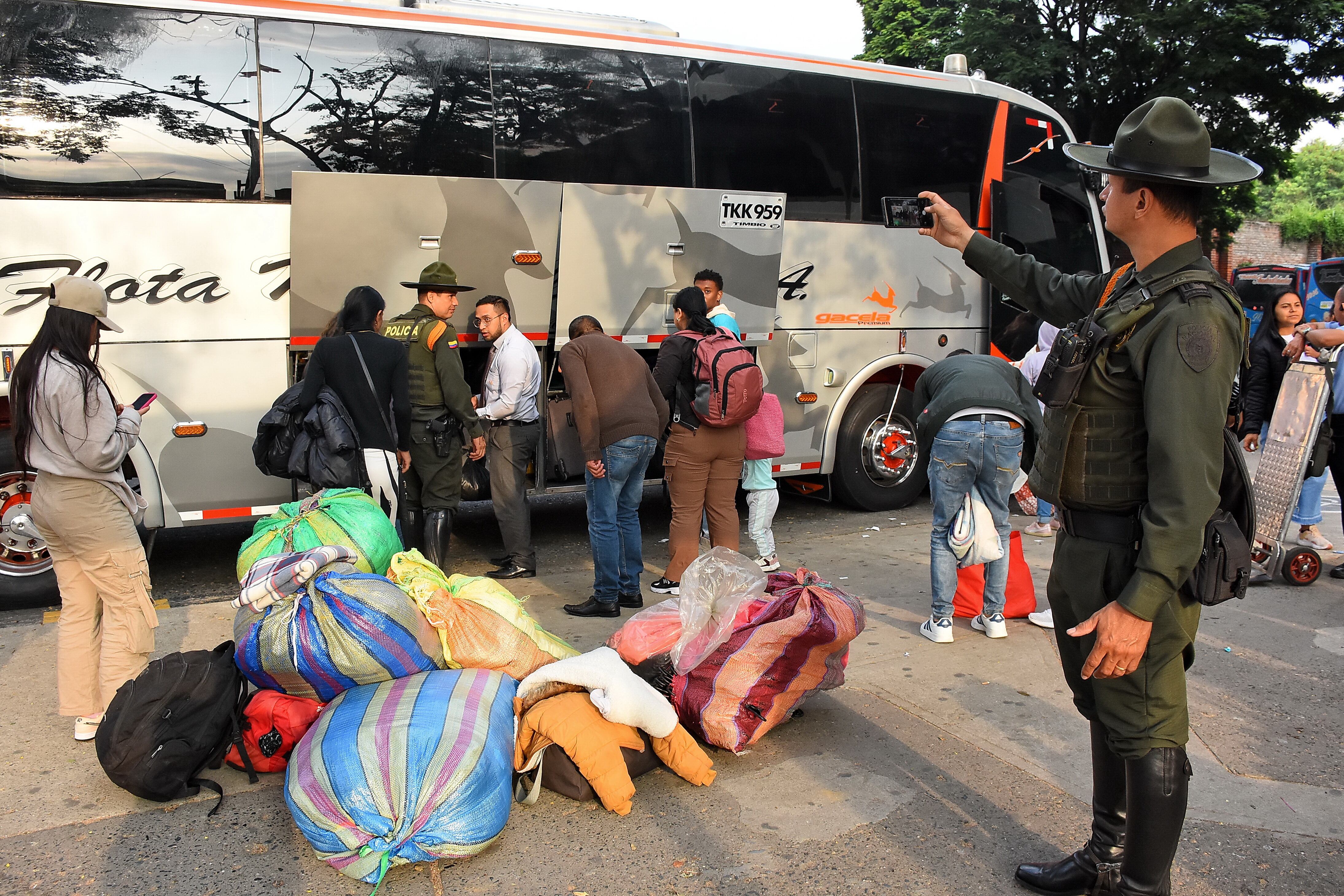 Operación Éxodo en la terminal de transportes de Cali