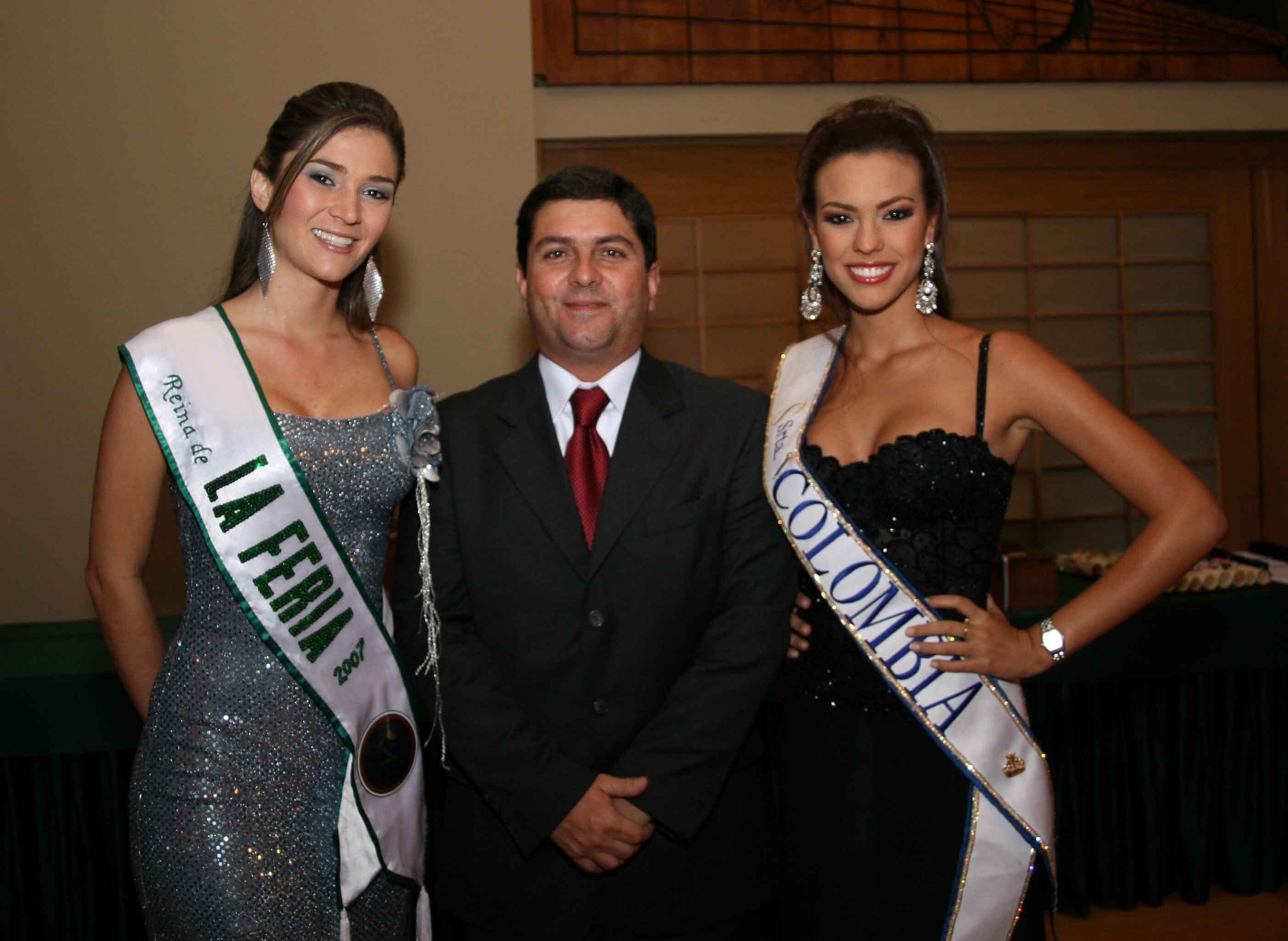 Las reinas de belleza deben servir a voluntariados y ser imagen de obras de caridad.