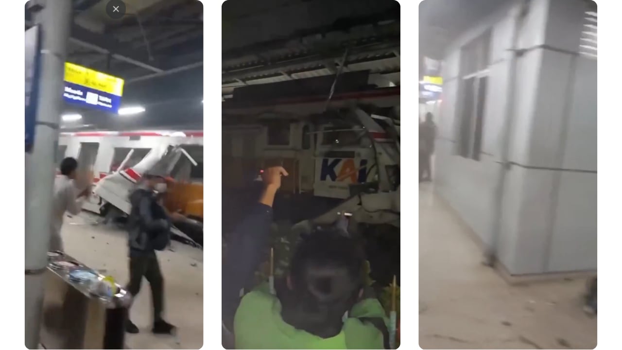 En los videos se aprecia que uno de los trenes quedó completamente destruido.