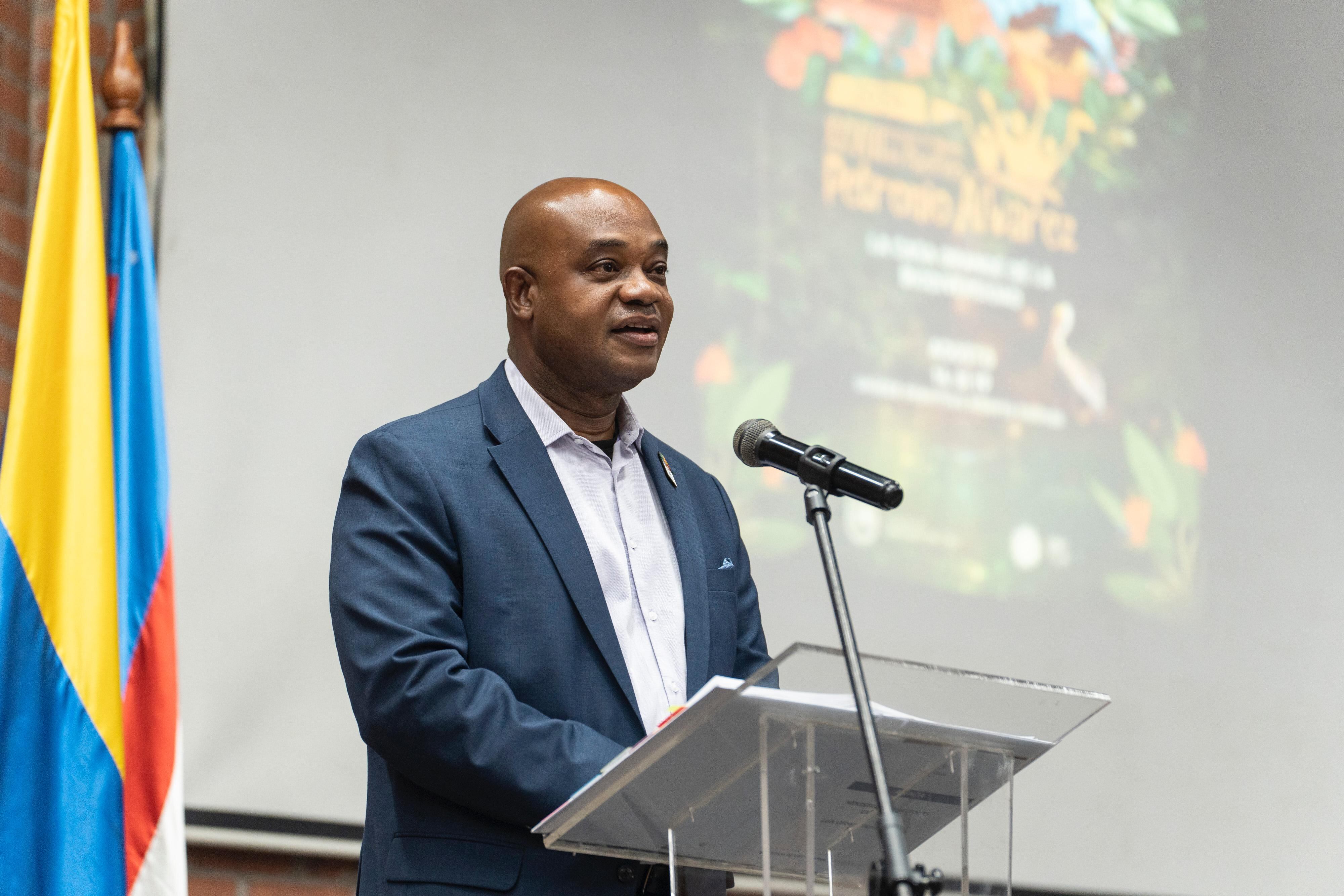 Luis Gilberto Murillo entregó detalles de la COP16.