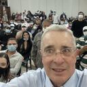 El líder político le pidió respeto a los integrantes del Centro Democrático por el primer mandatario