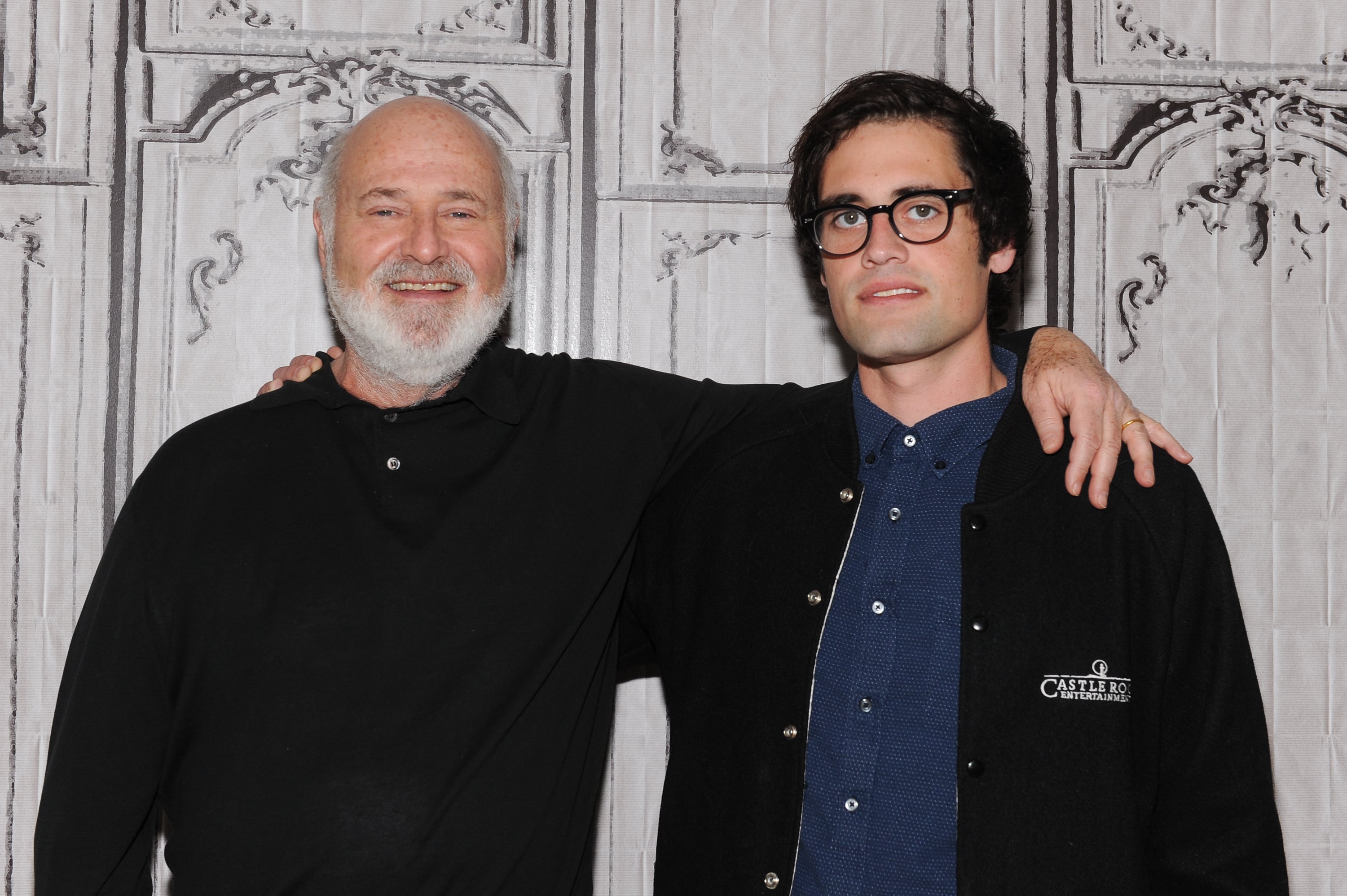 El director Rob Reiner y su hijo Nick Reiner asisten a AOL Build Presents: "Being Charlie"