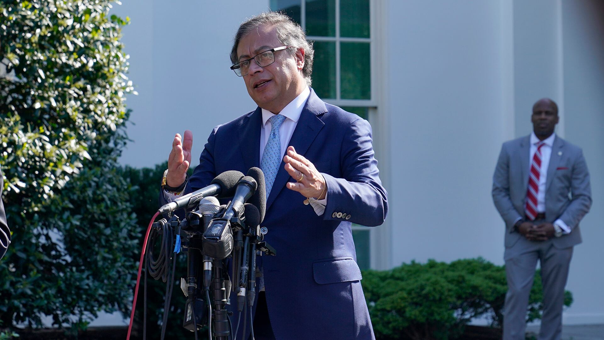 Gustavo Petro Casa Blanca