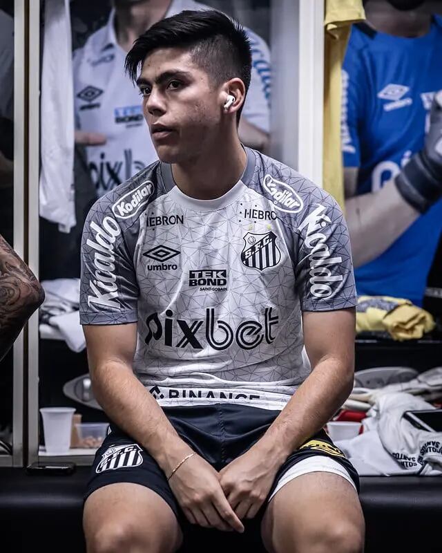 El volante Daniel Ruiz fue suplente ante Flamengo.