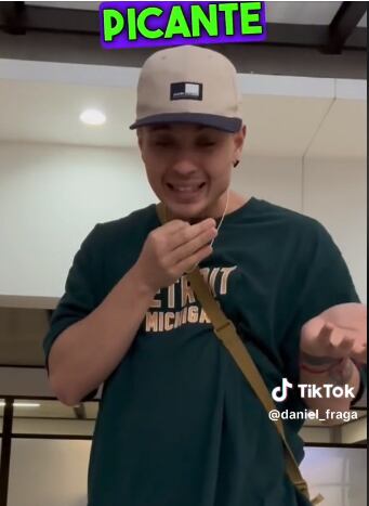 El joven lamentó que, a diferencia de México, en Colombia no acostumbran a comer picante.