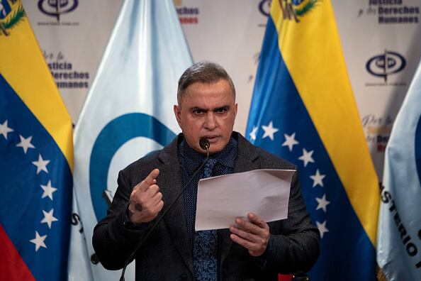 El fiscal general de Venezuela, Tarek William Saab, informó este sábado sobre la detención de 25 personas  por la trama de corrupción en la petrolera estatal Petróleos de Venezuela (PDVSA) y otras 11 con orden de captura. Photographer: Gaby Oraa/Bloomberg via Getty Images