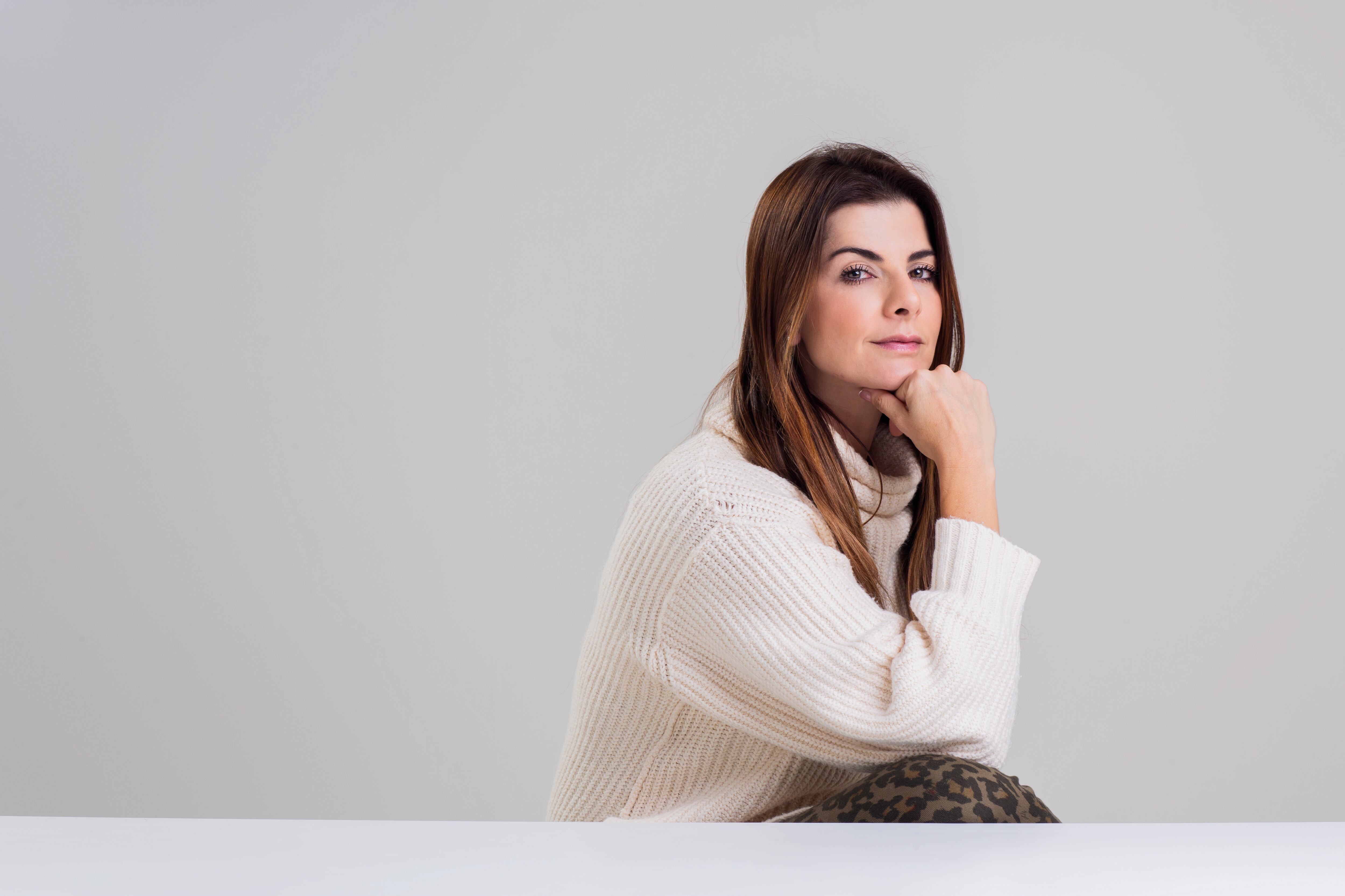 Carolina Cruz sorprende con un nuevo look