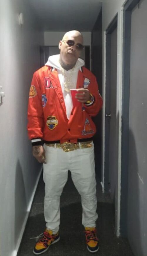 El artista perdió la vida, al parecer, por un ataque sicarial.