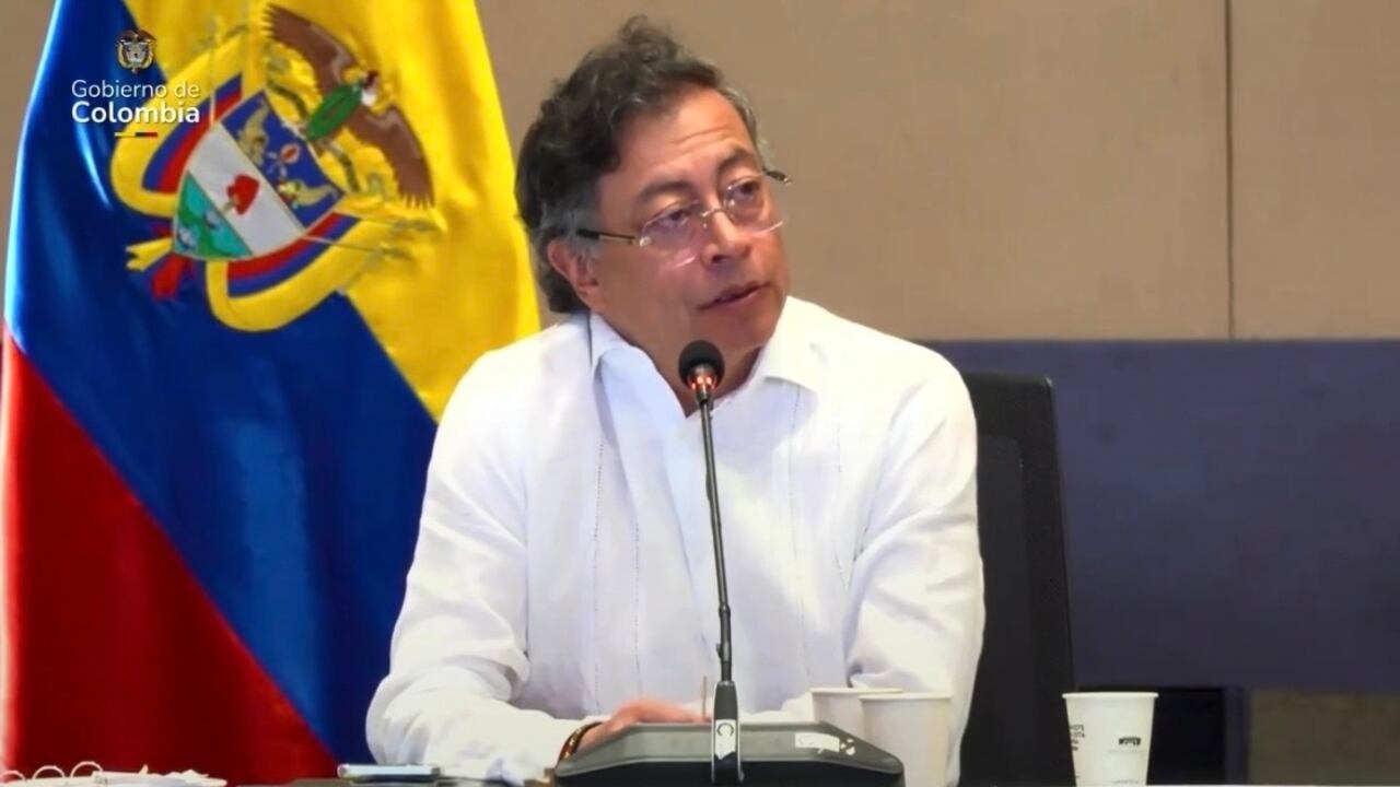 El presidente Gustavo Petro dio una orden en pleno consejo de ministros para blindar el decreto de la emergencia económica.