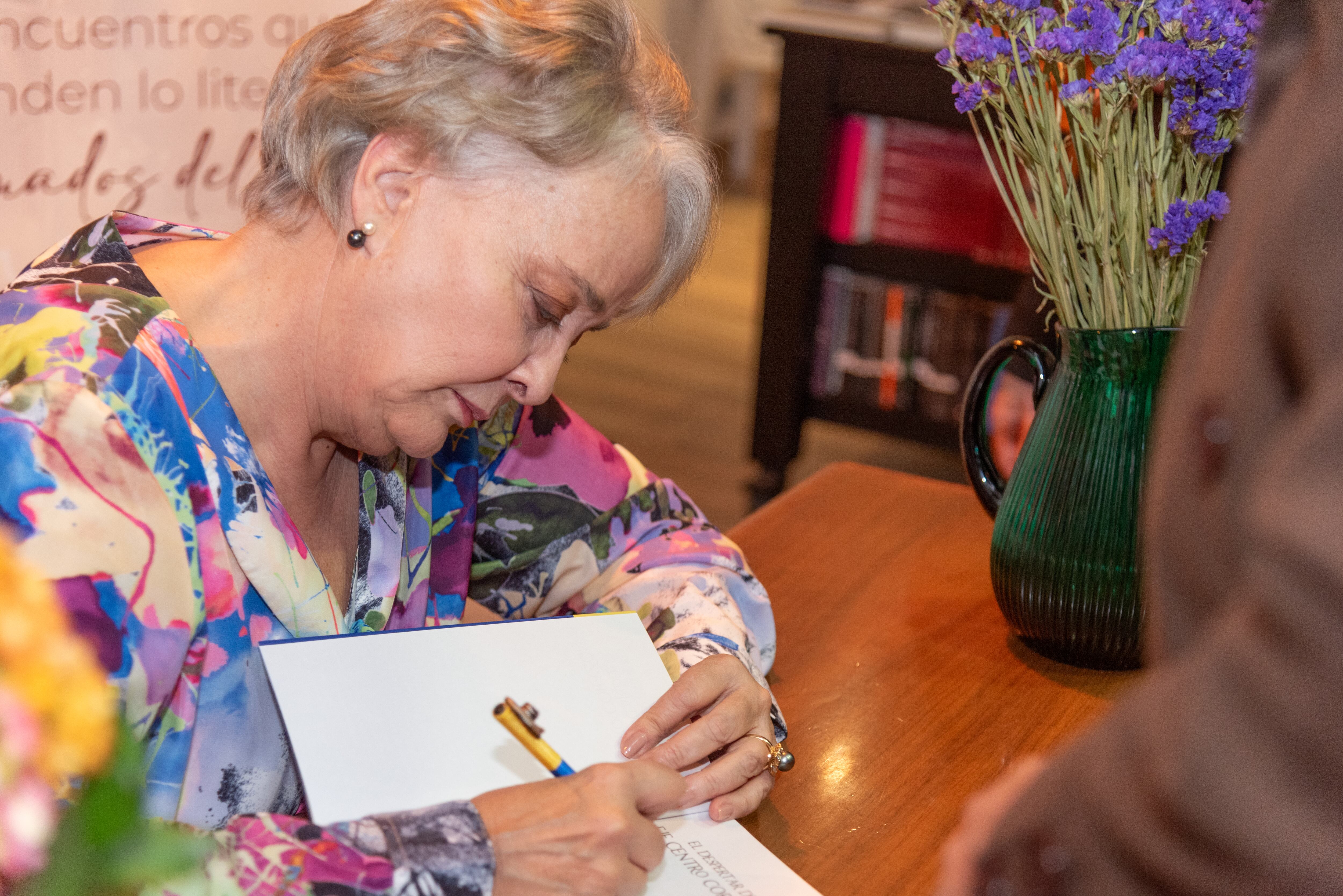Irene Robledo Strauss presenta su nuevo libro ‘El despertar del Eje del Centro del Corazón’, un viaje hacia el despertar de la conciencia