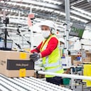 Mercado Libre cuenta con una red conformada por ocho nuevos centros de distribución en diferentes ciudades de Colombia que le permiten garantizar tiempos de entrega entre 24 y 48 horas.