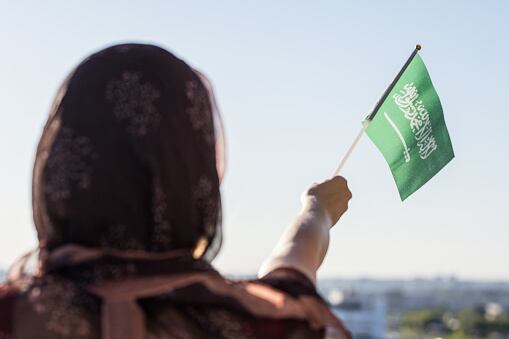 Las autoridades de Irán confirmaron este sábado de nuevos casos de intoxicación masiva en colegios de ese país que obligó a la hospitalización de docenas de niñas.