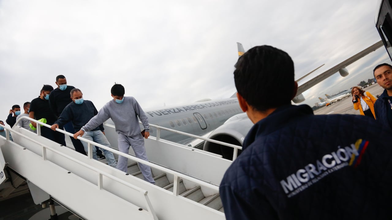 Los colombianos deportados de Estados Unidos ya están en Bogotá.