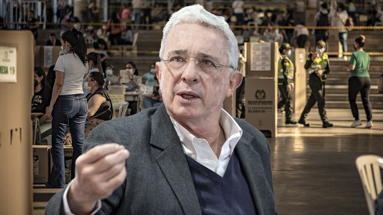 Alvaro Uribe.