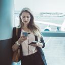 ¿Por qué es peligroso conectar el celular a una red wifi de aeropuertos?