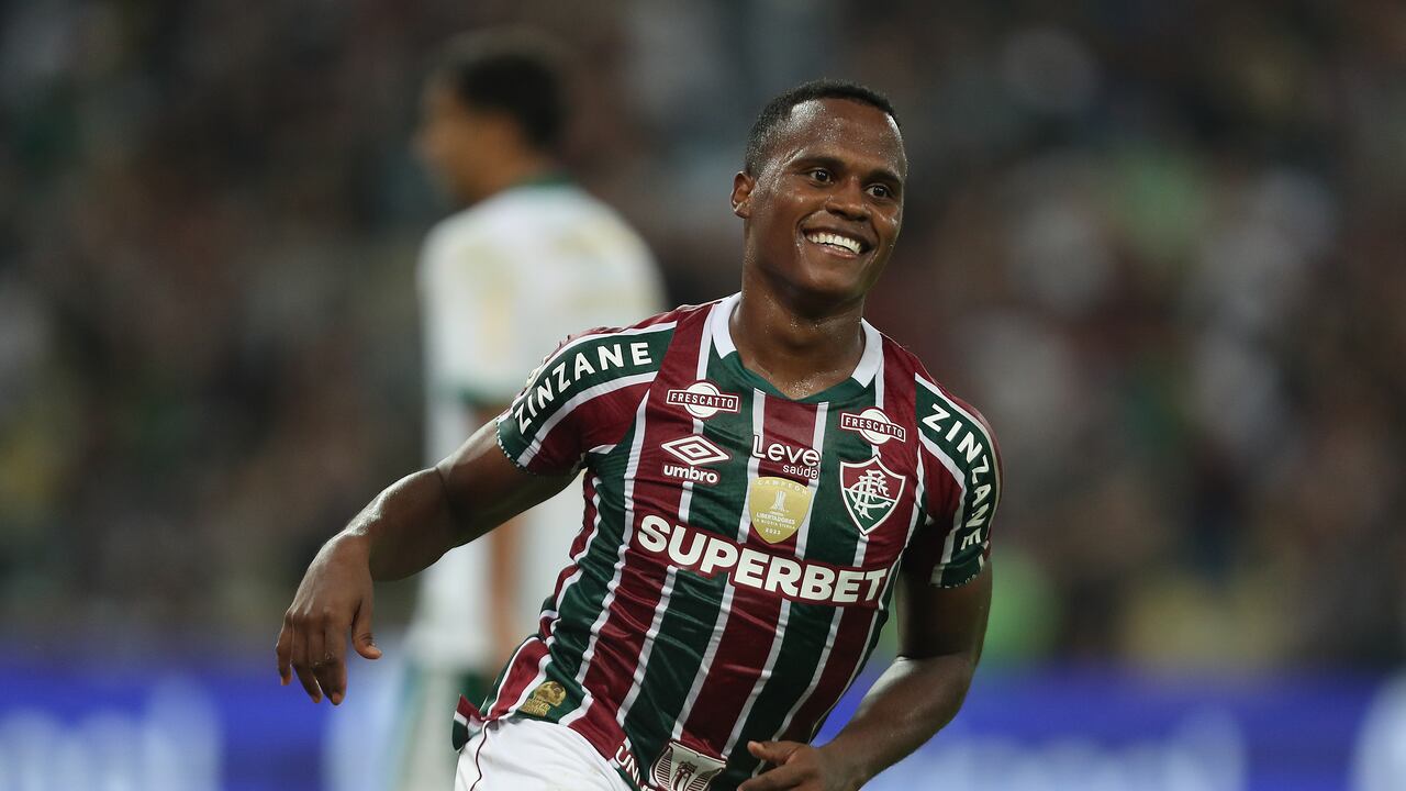 RIO DE JANEIRO, BRAZIL - JULY 24: Jhon Arias of Fluminense celebrates after scoring the first goal of his team during the match between Fluminense and Palmeiras as part of Brasileirao 2024 at Maracana Stadium on July 24, 2024 in Rio de Janeiro, Brazil. (Photo by Wagner Meier/Getty Images)