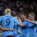 Manchester City goleo como visitante al Sevilla por la primera fecha de la Champions League. (Photo by CRISTINA QUICLER / AFP)