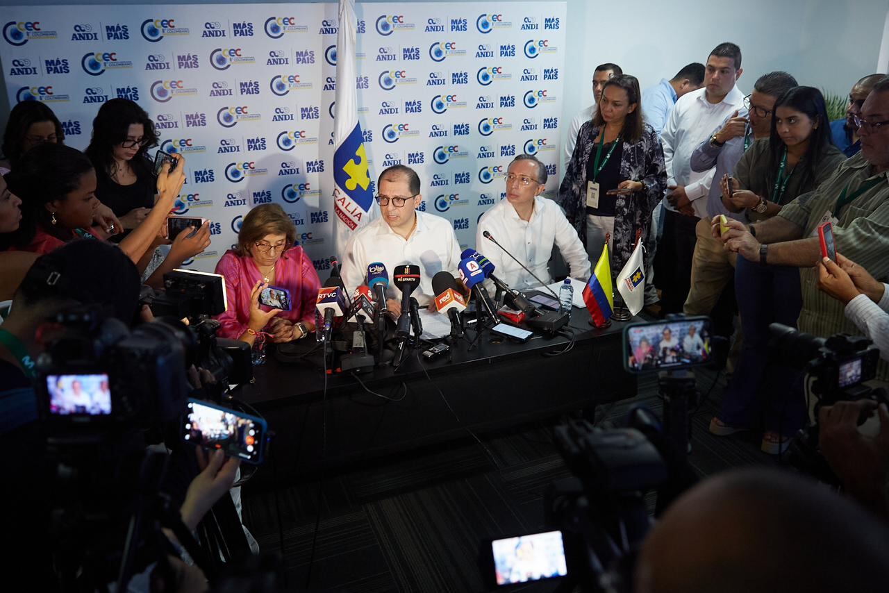 Fiscal Francisco Barbosa anuncia nuevas imputaciones en caso Odebrecht.