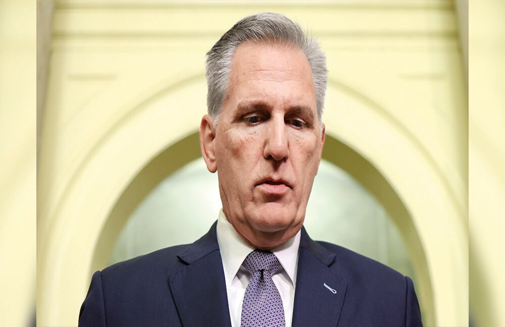 Los consensos de McCarthy con el Partido Demócrata de Joe Biden le costaron su puesto. Preocupa la creciente polarización en Estados Unidos. 