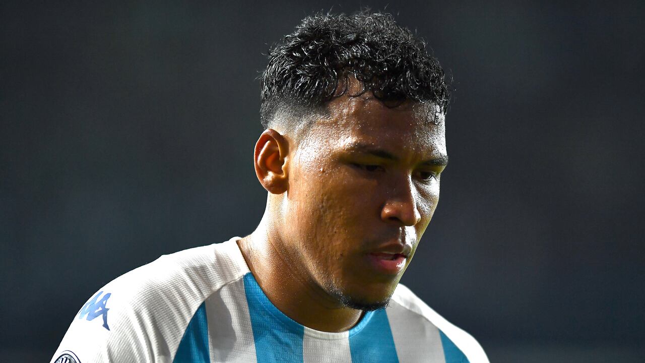 Roger Martínez, delantero de Racing.