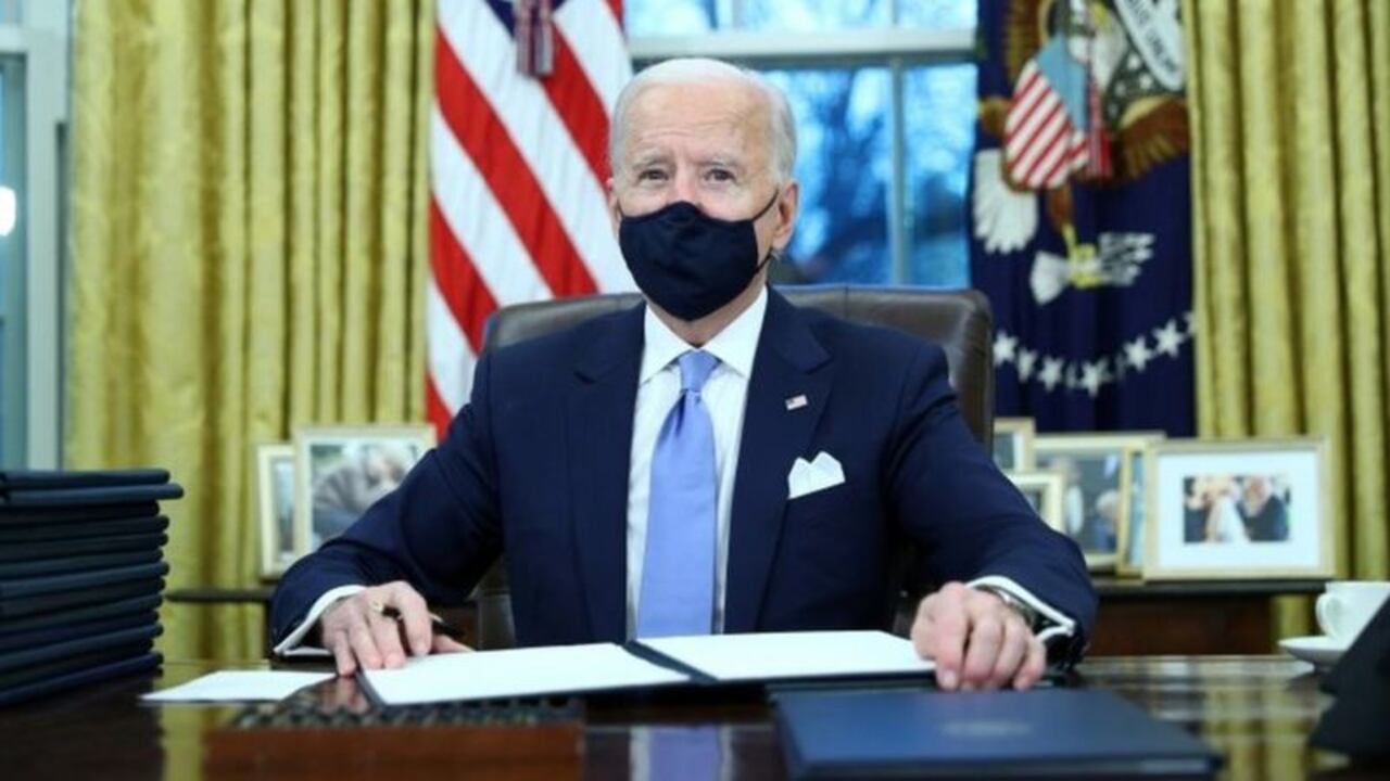 Biden presidente: qué se sabe del “muy generoso” mensaje que Trump le dejó en la Casa Blanca