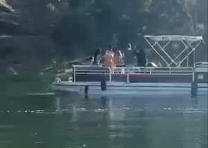 Video: graban a un grupo de mujeres desnudas en medio de una rumba en represa de Guatapé, Antioquia