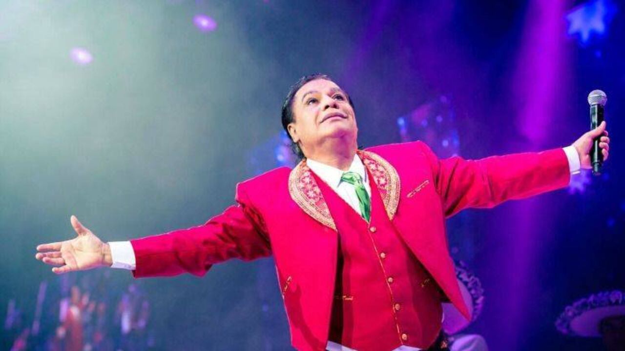 En el homenaje participaron cantantes como Andrea Bocelli, Natalia Lafourcade, Pepe Aguilar, Aida Cuevas, entre otros.