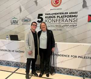 Representante Alejandro Toro y senadora Clara López.