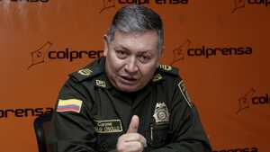 Bogotá. Enero 27 de 2017. Coronel Pablo Criollo, secretario general de la Policía , explica el nuevo código de Policía.