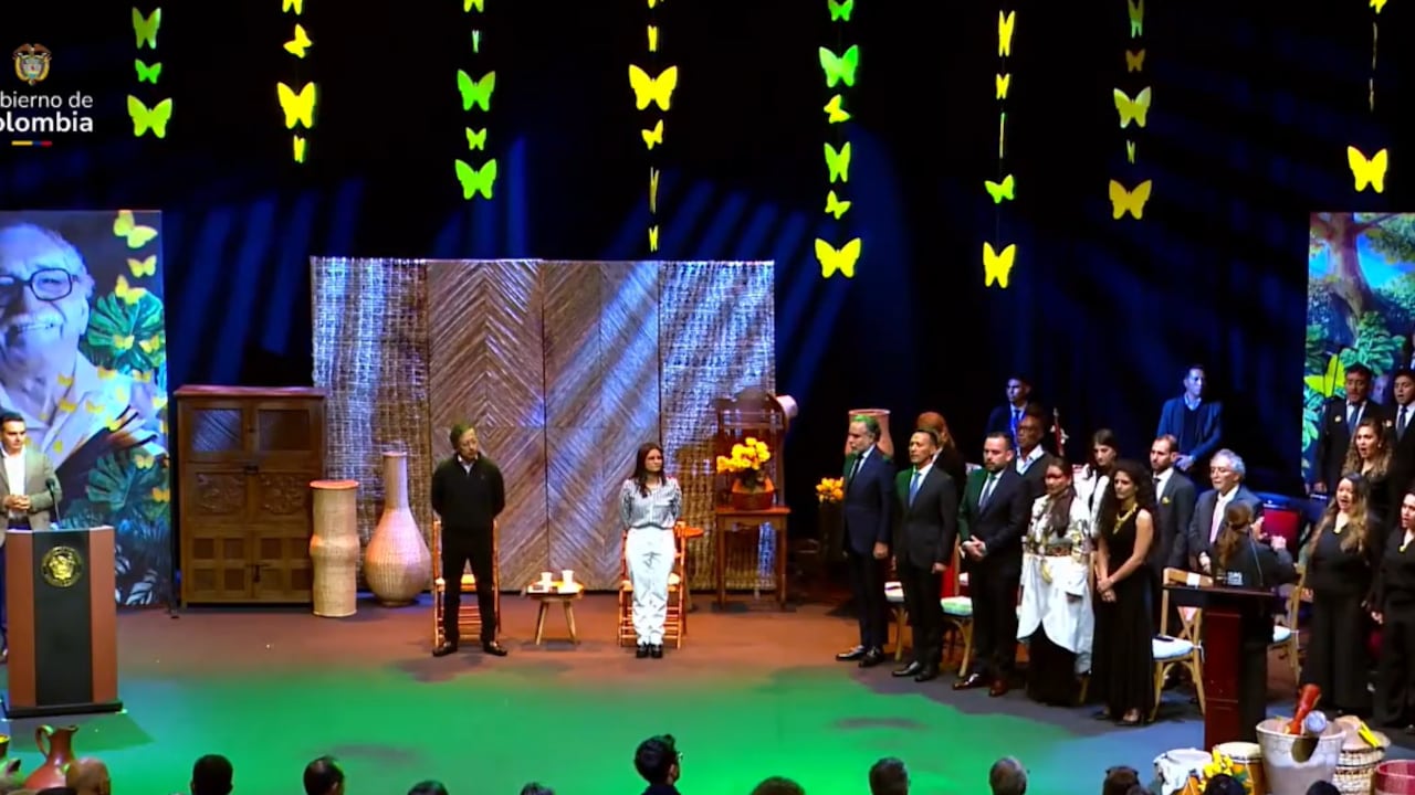 Desde el teatro Delia Zapata, el presidente Gustavo Petro presentó a los nuevos integrantes del gabinete.