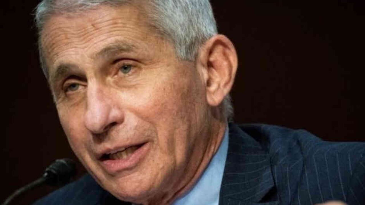 Fauci enumeró los motivos del aumento de contagios en Estados Unidos.