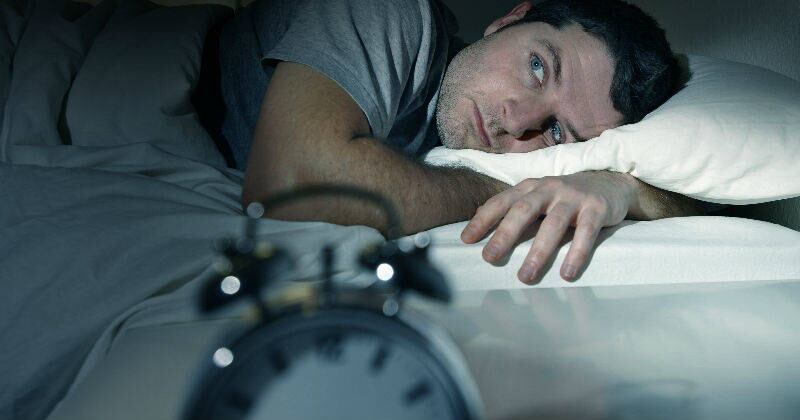 Dormir no es una cuestión de cantidad sino más bien, calidad. Como vamos envejeciendo, el cerebro se deteriora y el sueño se hace cada vez peor.