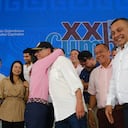 La alcaldesa Claudia López y el presidente Gustavo Petro se dieron un abrazo en la cumbre de Asocapitales.