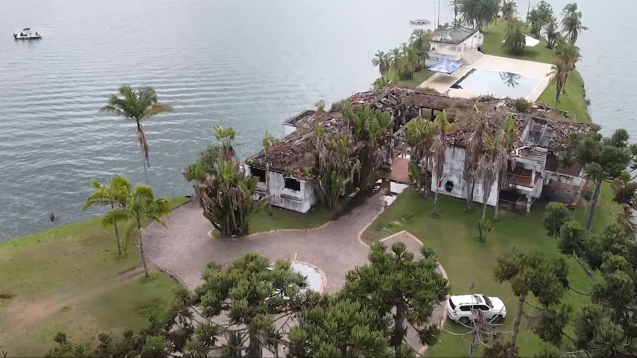 La SAE subastó la finca La Manuela, construida por Pablo Escobar