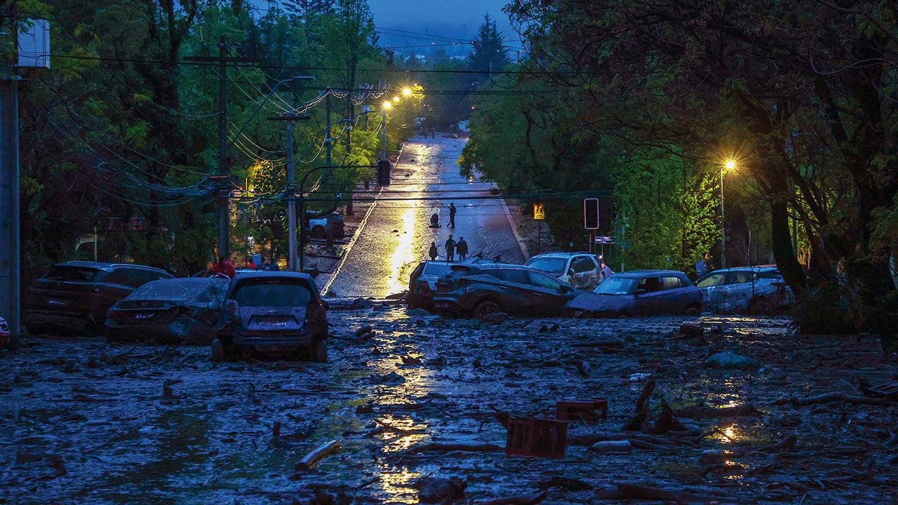 Red Alert Issued In Santiago Due To Heavy Rain