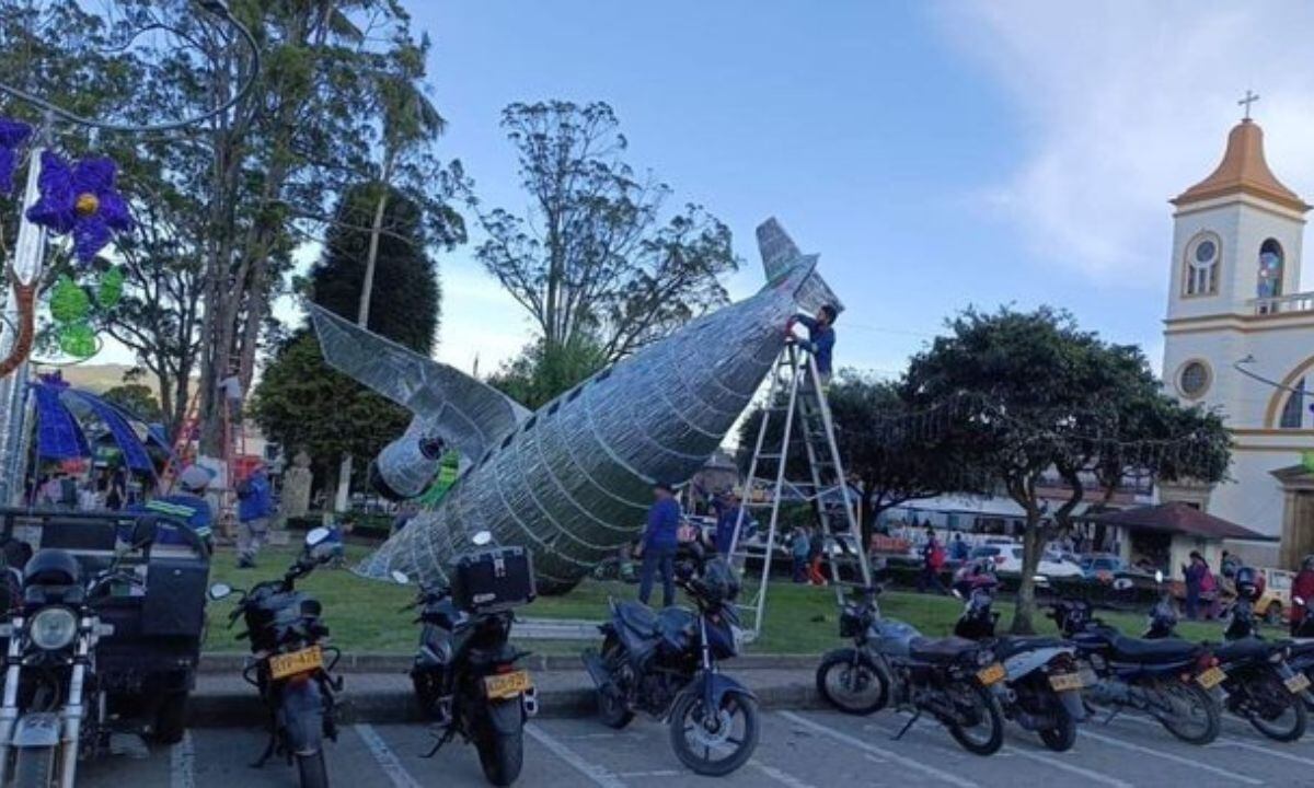 Alumbrado de avión estrellado.