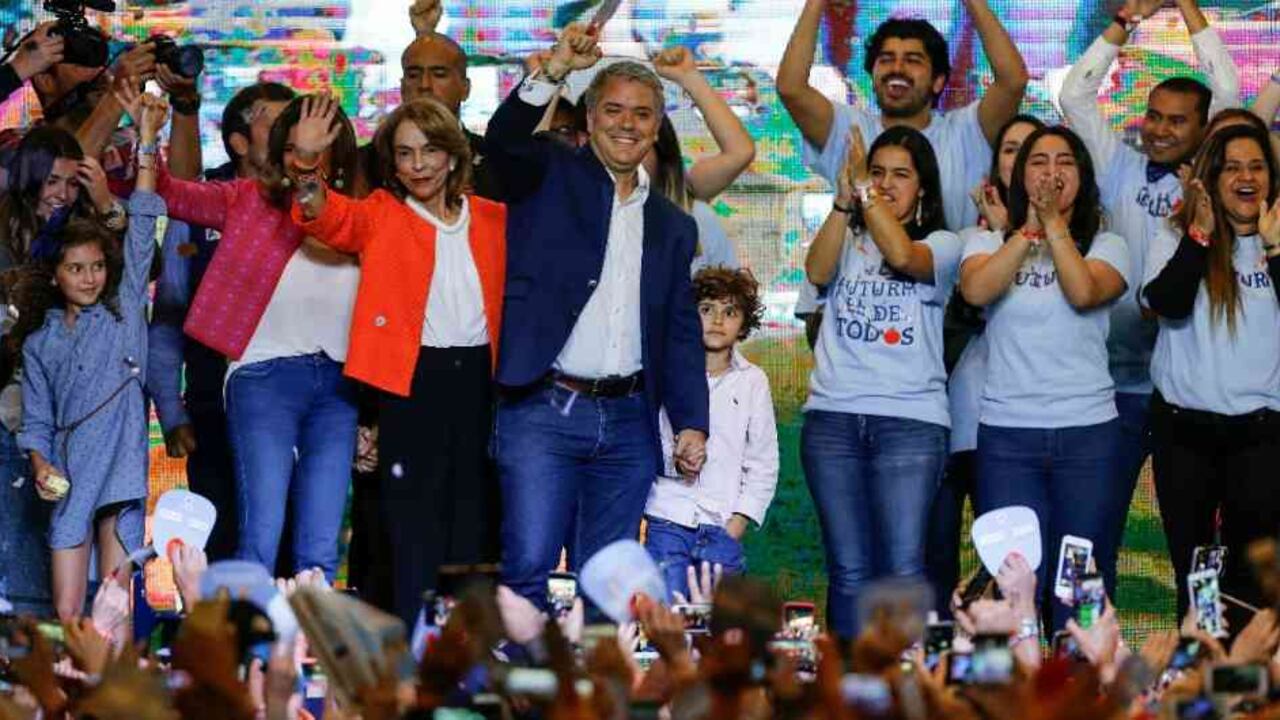 Duque momentos antes de iniciar su primer discurso como ganador de las urnas.