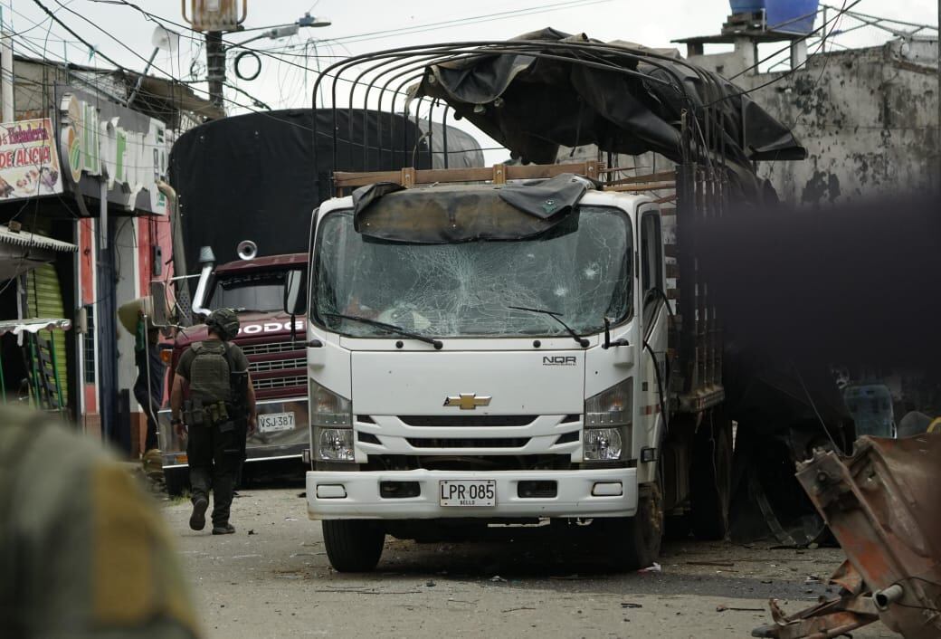 Ataque a estación de policía de Morales cauca por parte de disidencias de las FARC